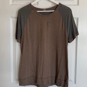 Mens lululemon shirt
